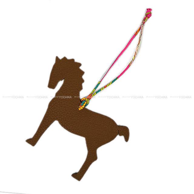 新品未使用エルメス馬柄プティアッシュ星チャームシルク希少hermesホース HERMES エルメス バッグチャーム オーナメント プティアッシュ 
