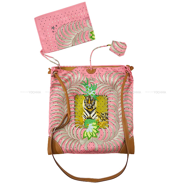 【鮮やかな色合いがお洒落♪】HERMES シルキーシティ 33 バッグ POPな柄で持つと元気が出る！Hermesシルキーシティ 33 バック