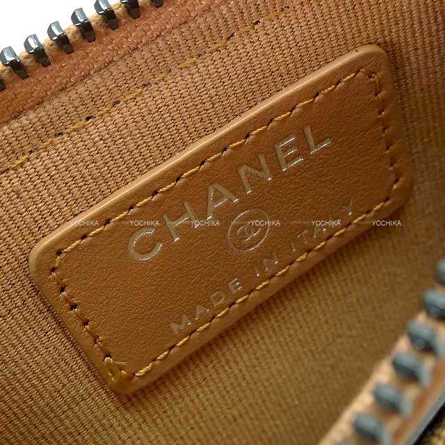 CHANEL シャネル カードケース ココマーク マトラッセ