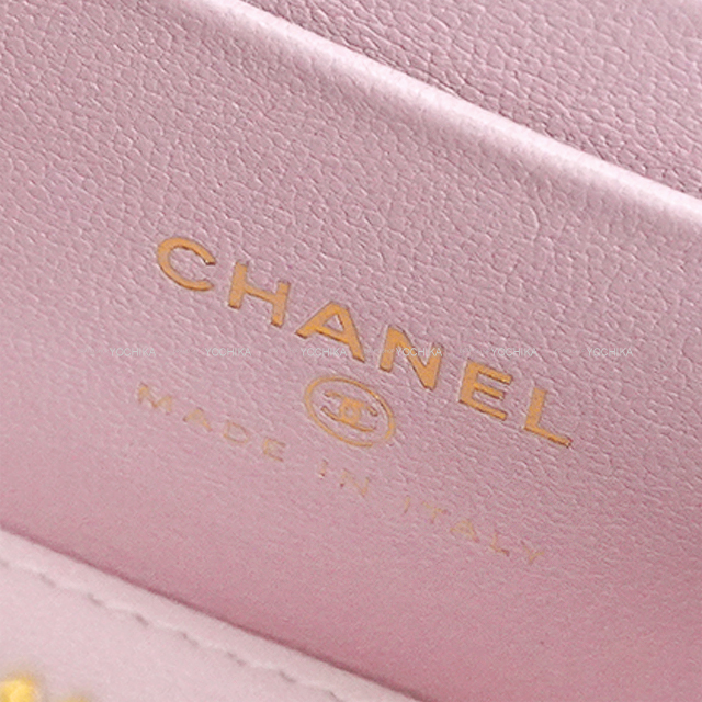 Ayumi Okabe | CHANEL 2025👜⛓️✨ お洒落な外人さんが載せてて