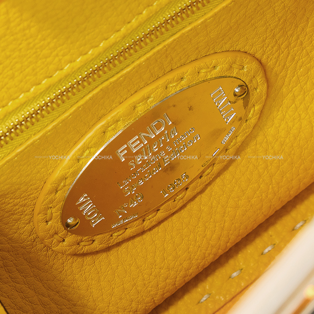 FENDI フェンディ ショルダーバッグ セレリア ピーカブー ミニ