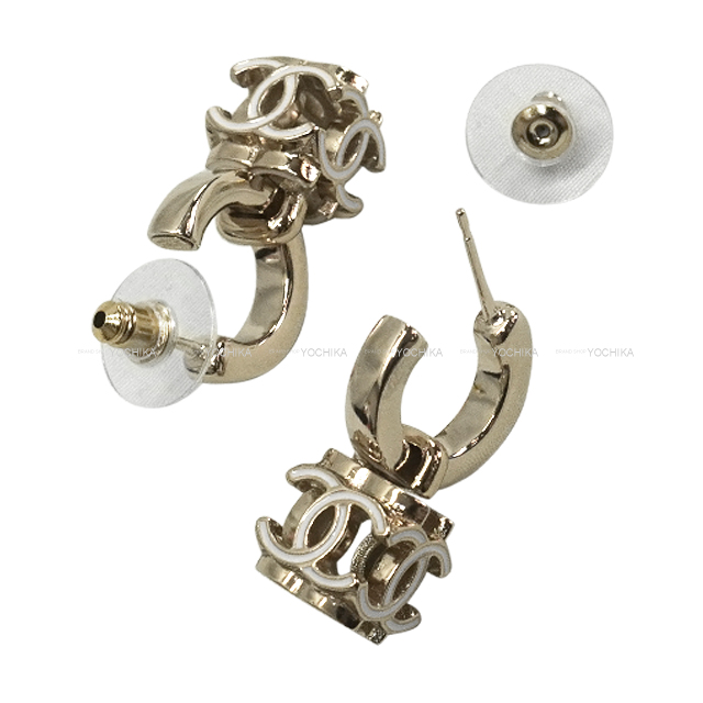 即日発送！シャネル ピアス ココマーク フープ ゴールド金具 2001年春01P 即日発送！シャネル ピアス ココマーク フープ ゴールド金具