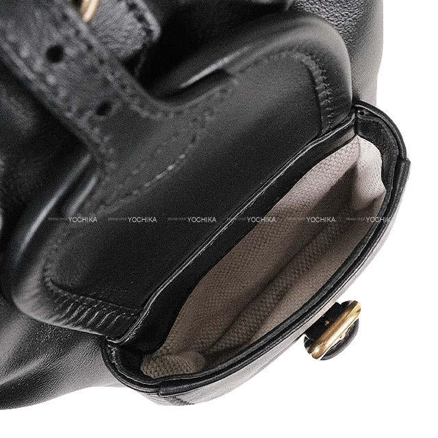 Miu Miu ミュウミュウ リュック・デイパック レザー バックパック 黒