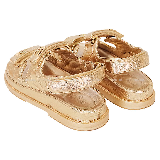 M*Z様 CHANEL マトラッセ サンダル ココマーク シャネル 美脚 オレン CHANEL Black Leather Matelasse Coco Mark Thong Sandals Beige