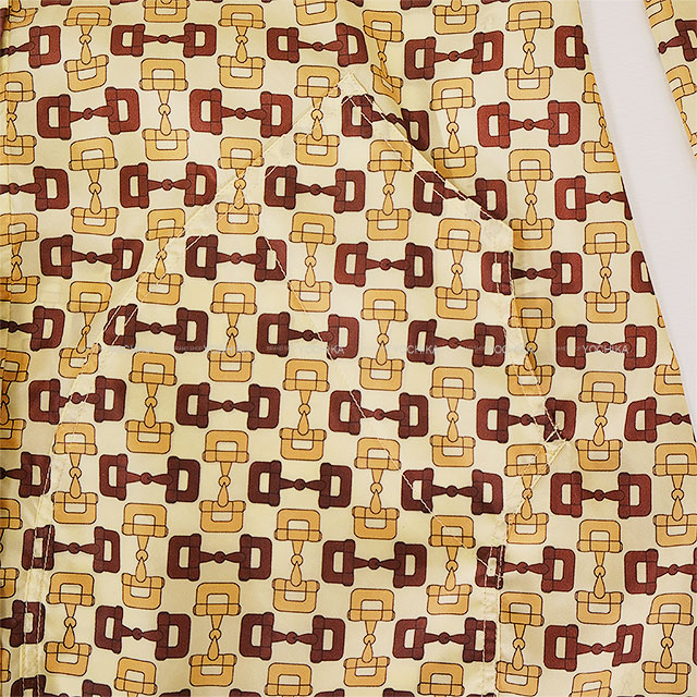 人気♡極美品♡GUCCI グッチ ヘリンボーン デザイン コート 国内発☆GUCCI】ウールヘリンボーン ロゴラベル コート ロング