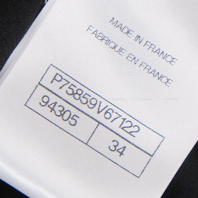CHANEL 楽1番 2023年秋冬 CHANEL シャネル ポンチョ カメリアボタン 黒 (ブラック