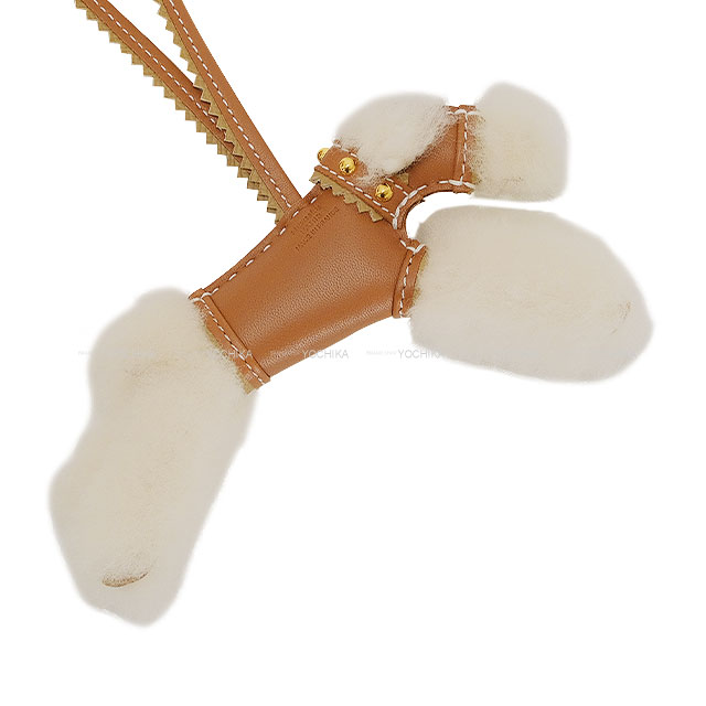 エルメス HERMES バディチャーム 犬　白 ゴールド スタッズ付 エルメス HERMES バディチャーム 犬 白 ゴールド スタッズ付