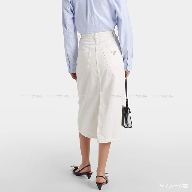 PRADA プラダ スカート ロゴプレート デニム ハイライズ ミディアム 白