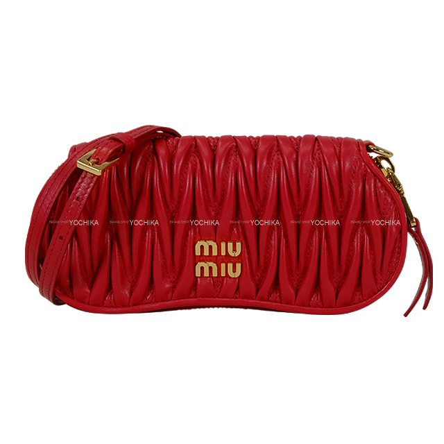 ✈美品　ミュウミュウ　クロコ エナメル レザー　クラッチ バッグ　ポーチ　レッド 2025年最新】MIU MIU レディース クラッチバッグの人気アイテム - メルカリ