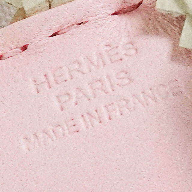 HERMES エルメス バッグチャーム バディ 犬 スタッズ 首輪付 エクリュ