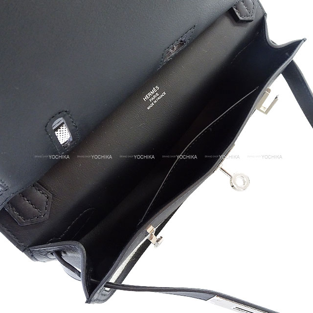 中古 エルメス HERMES ユニセックス ショルダーバッグ エクリュ/ネイビー トワルアッシュ /レザー kanteikyoku-morioka_1-240002052425