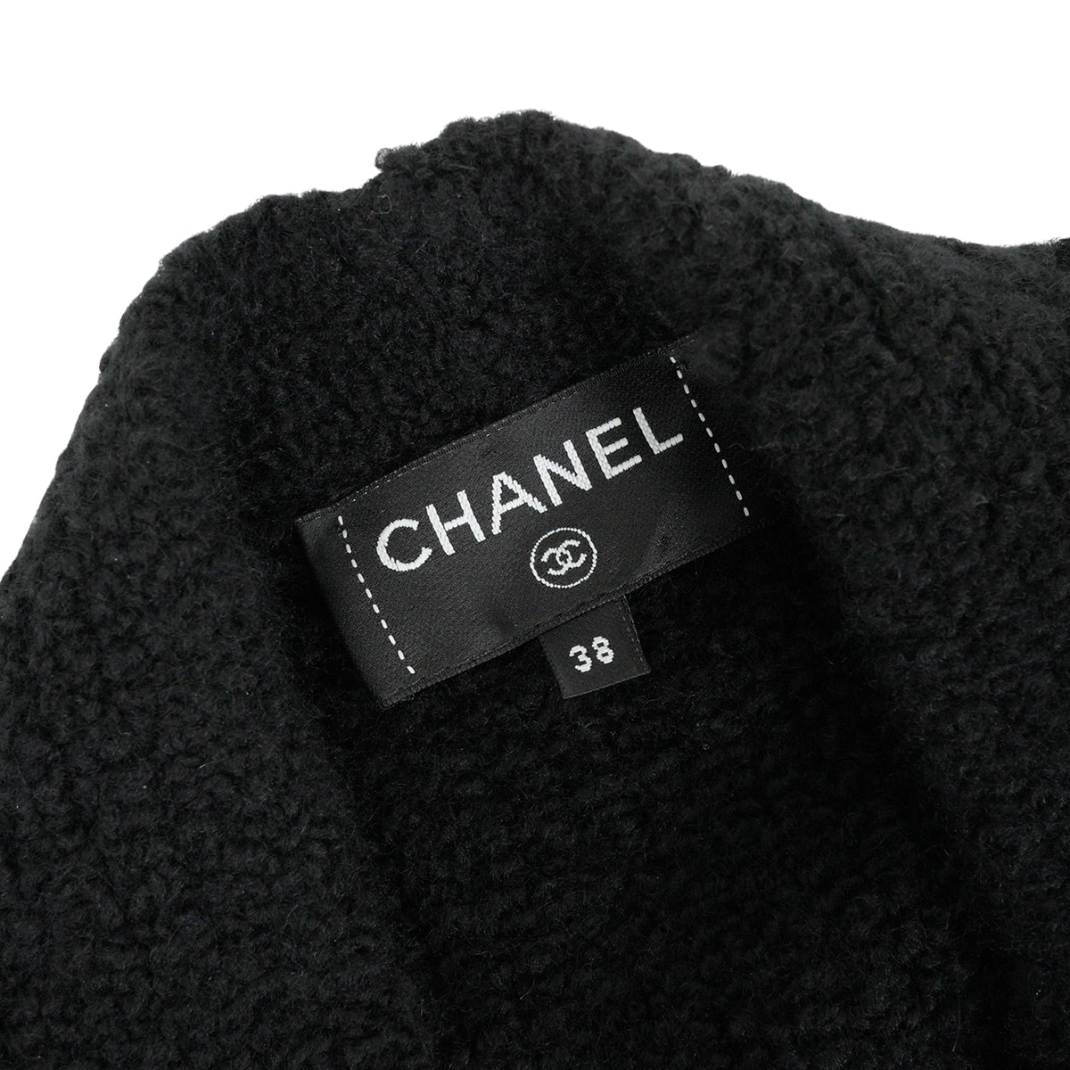 2024年秋冬 CHANEL シャネル カーディガン ライオンボタン LOOK15