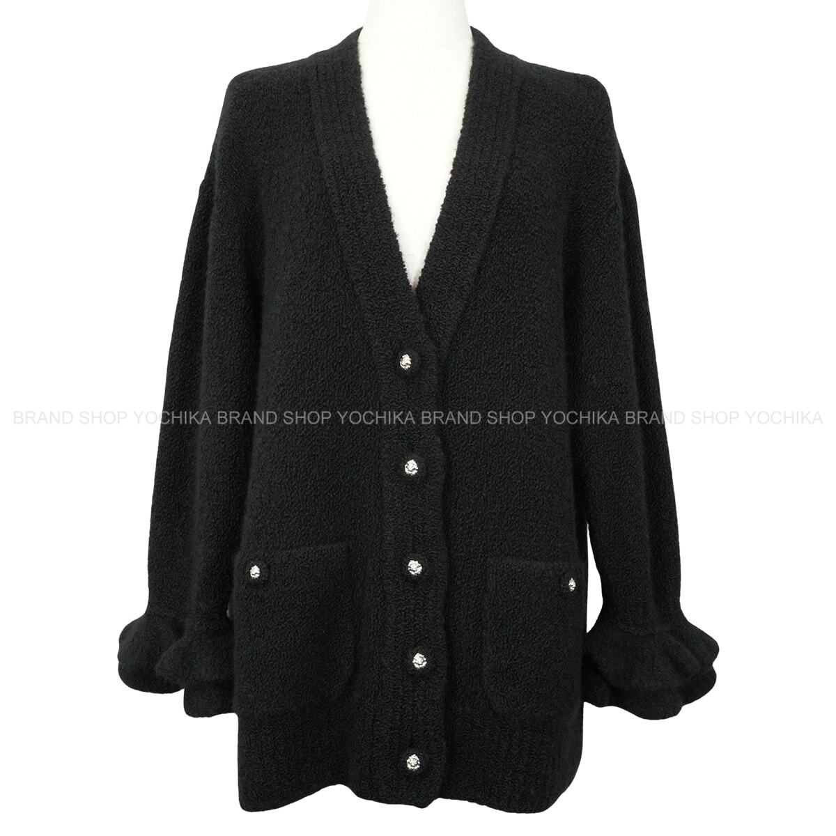 Chanel ブラック フリル袖ニットサイズ38 2024年秋冬 CHANEL シャネル カーディガン ライオンボタン LOOK15